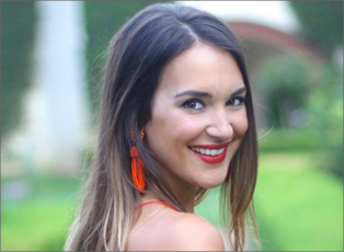 StyleCon Influencer - Kathleen Barnes @carriebradshawlied