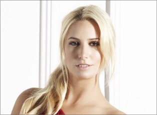 StyleCon Influencer - Kathryn Eisman - @KathrynEisman